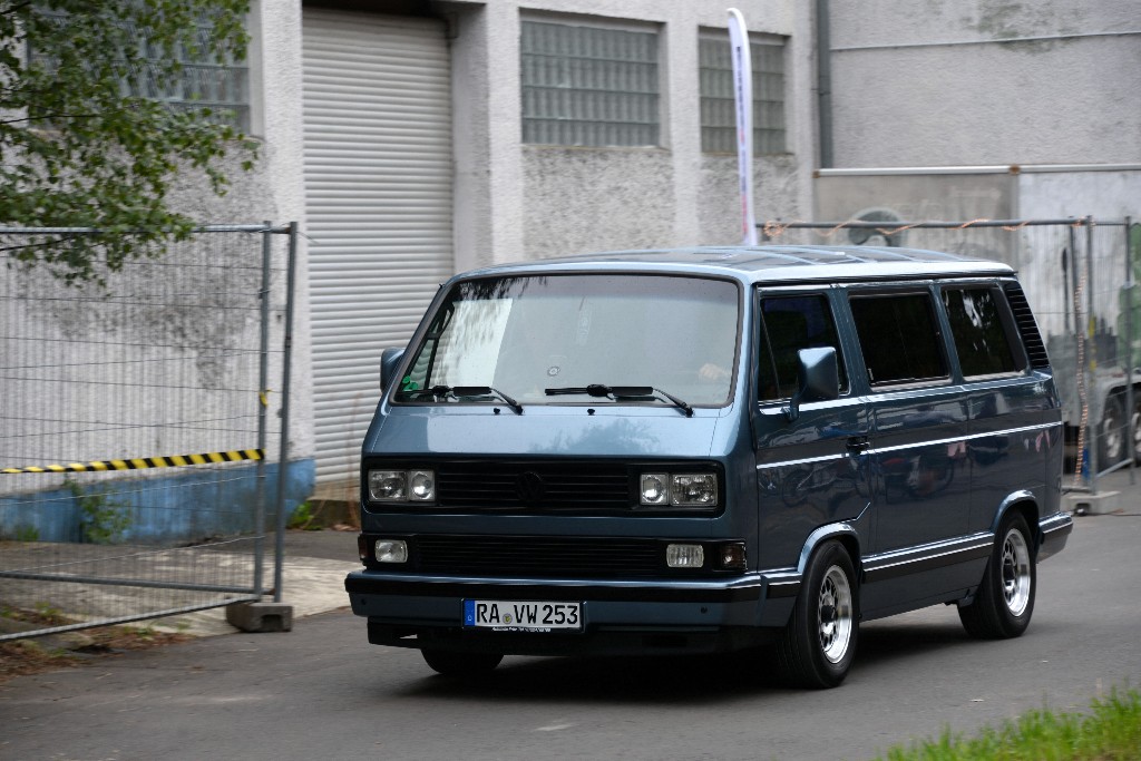 ../Images/VW Bus Festival Berlin 2019 124.jpg